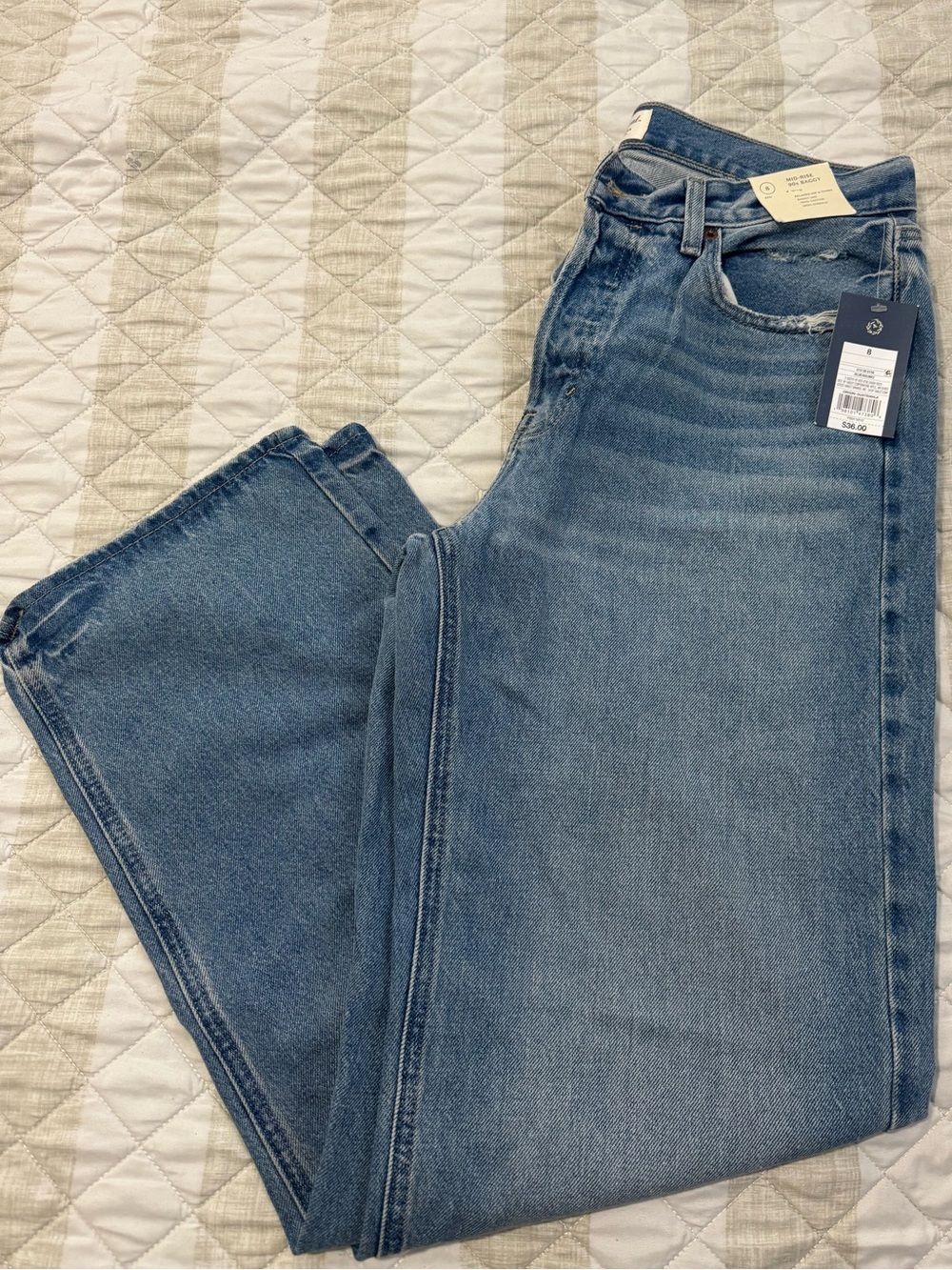 Universal Thread High- Women's Jeans - Light Blue Denim NWT
